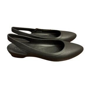 NWT Crocs. Women’s , black eve sling back size 9 shoe